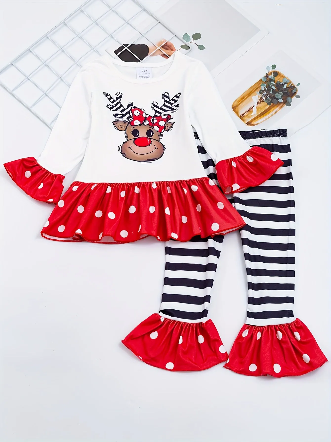 2PC Reindeer Graphic Polka Dot Print Pullover and Splicing Stripped Pants for Girls Kids Clothes