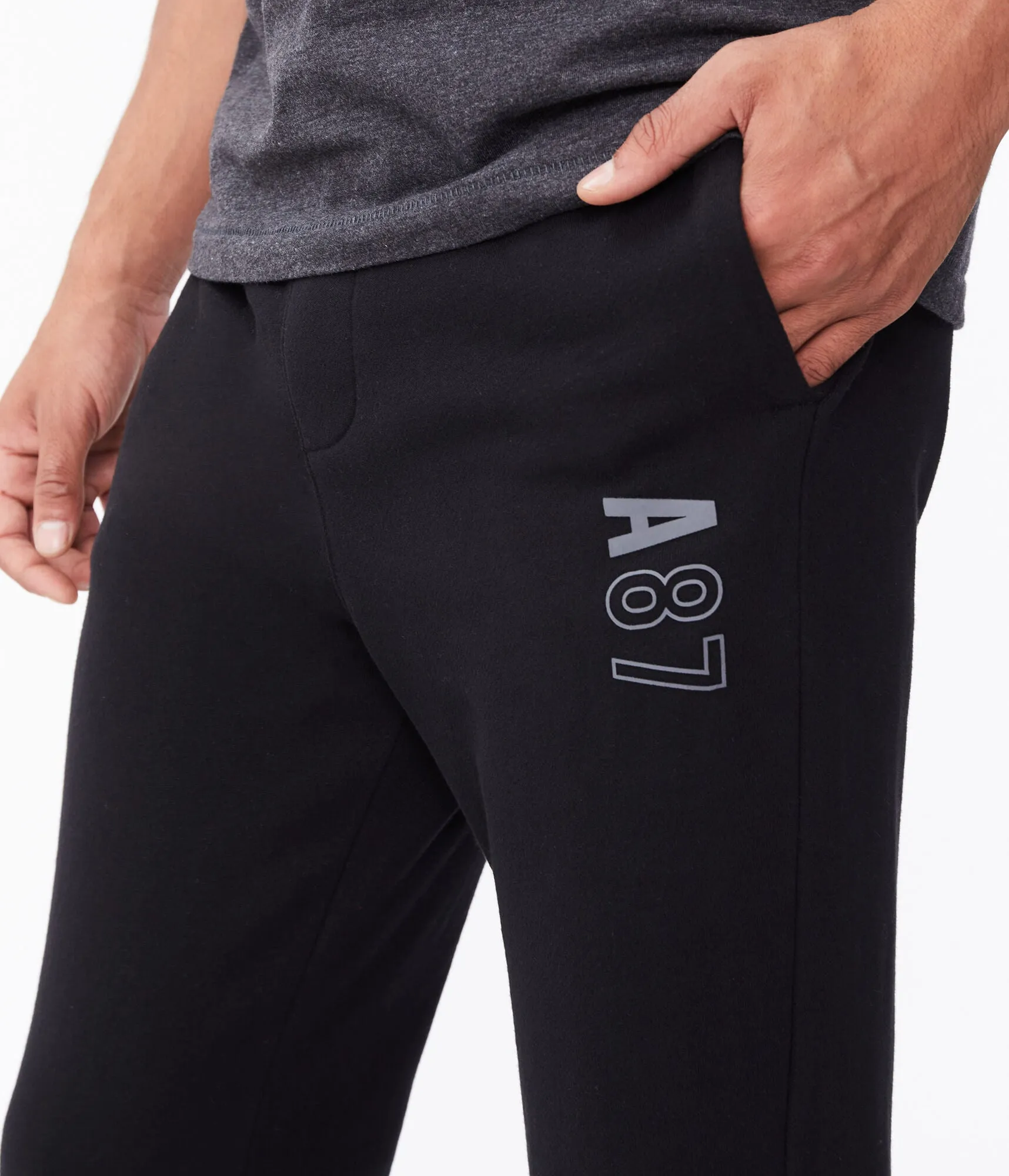 Aeropostale A87 Tapered Sweatpants***