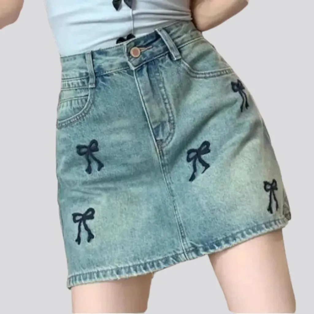 Embroidered women's jean skirt