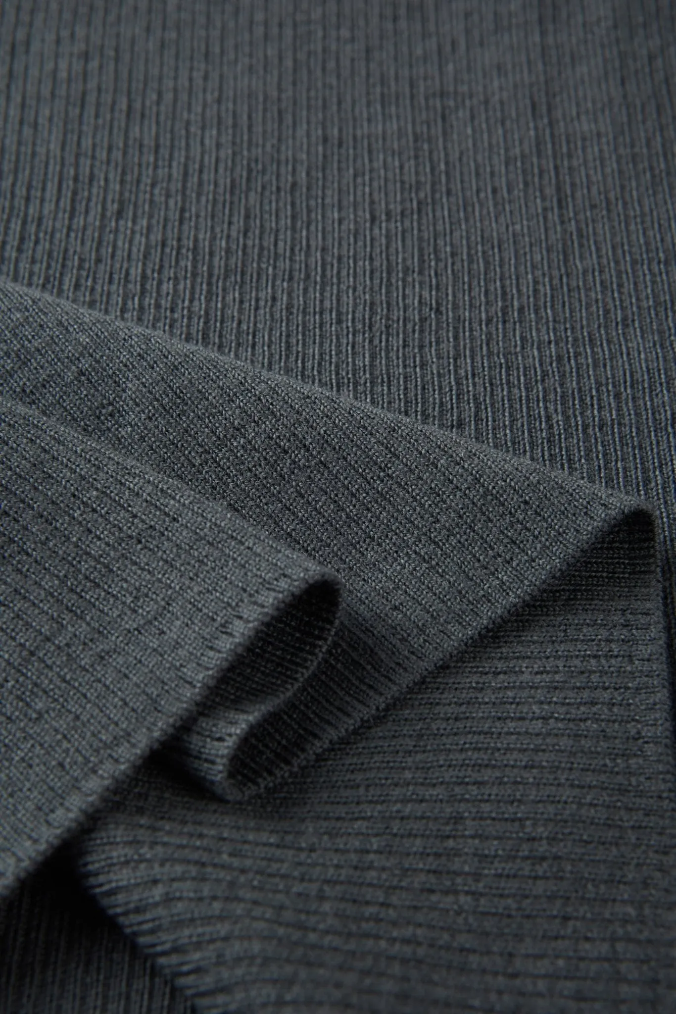 EVA crew mid-sleeve pullover (Dark grey)