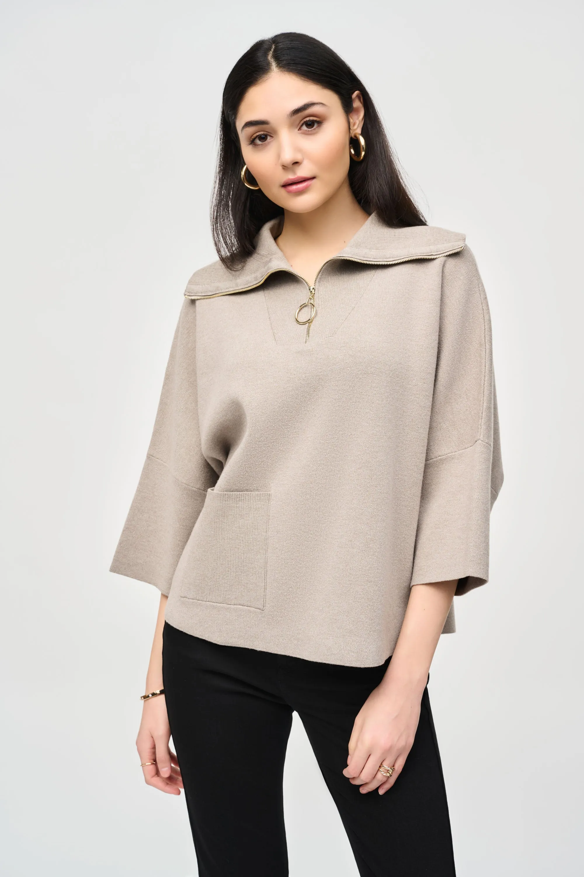 Jacquard Zipped Collar Sweater
243954
Hots/Magazine Style