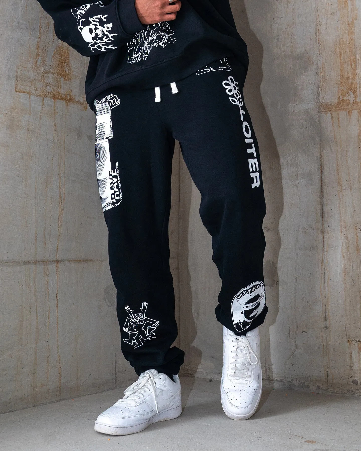 Loiter Rave Multi Logo Sweatpants Black