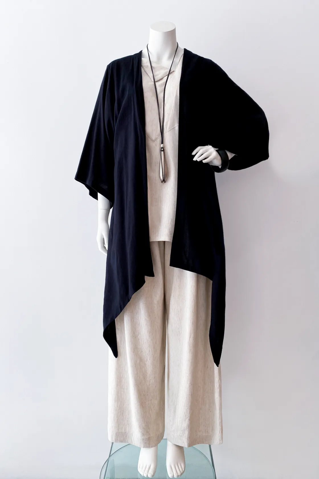 Long Kimono Jacket in Black Papyrus