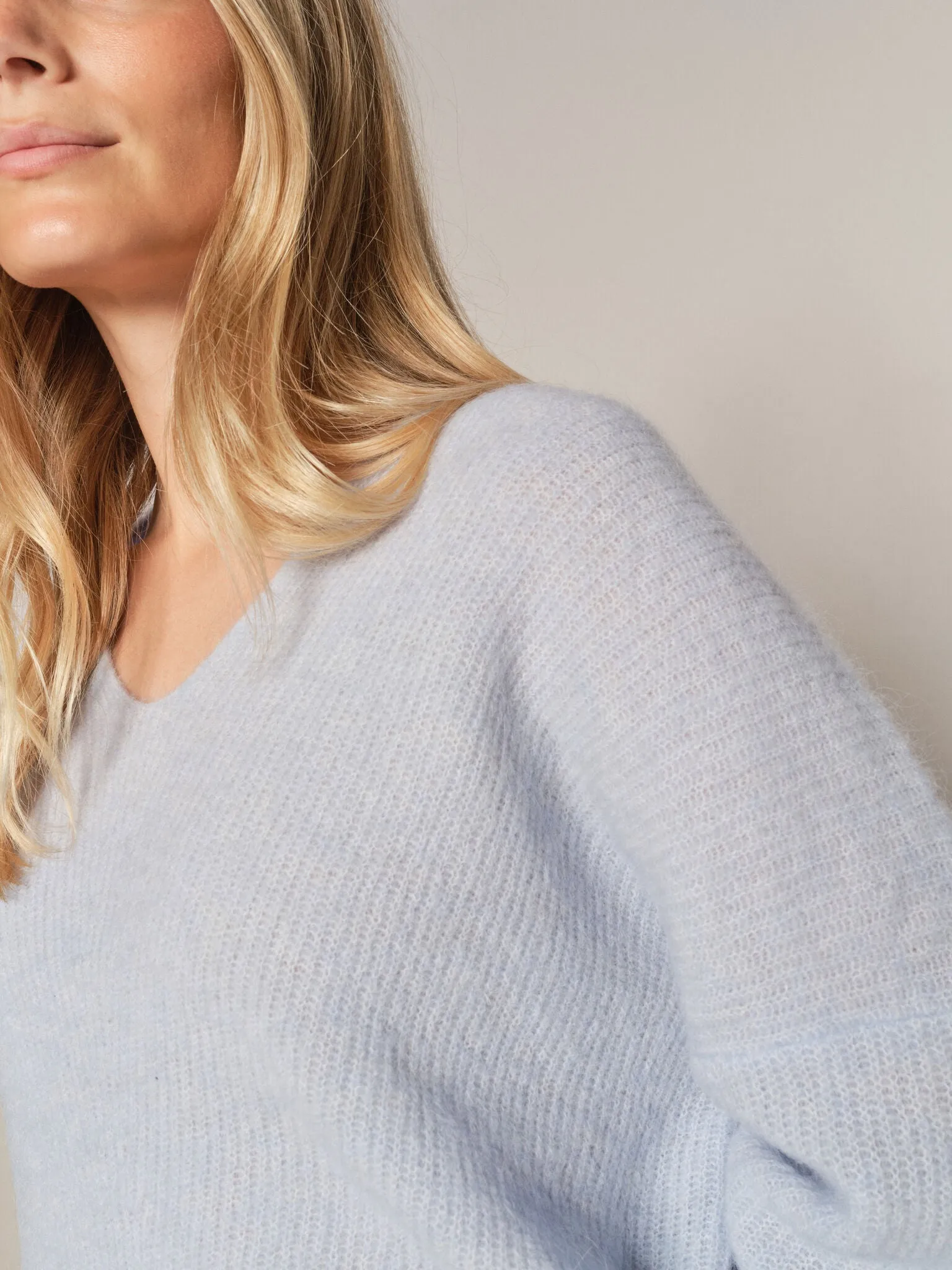 MMThora V-Neck Knit