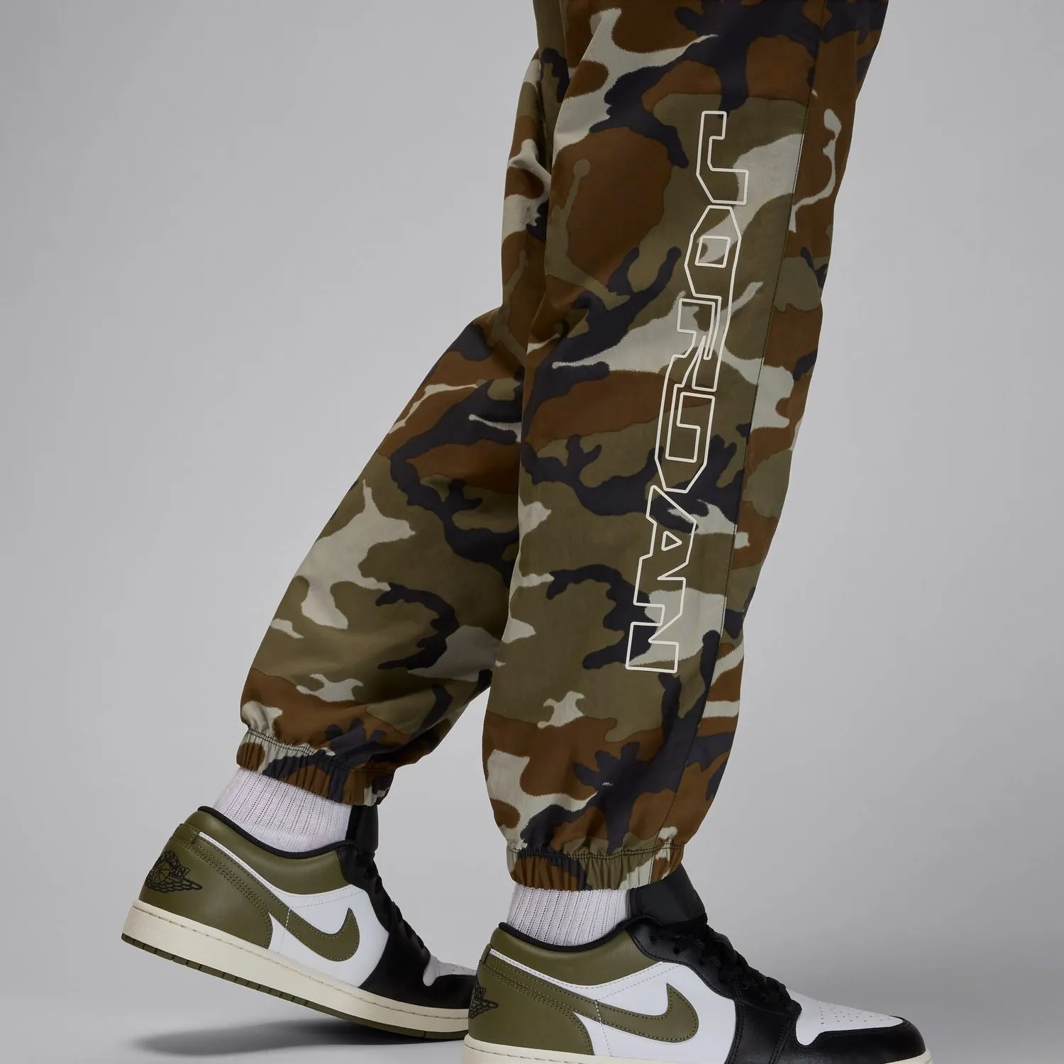 MVP AOP Woven Camo Pant - Mens