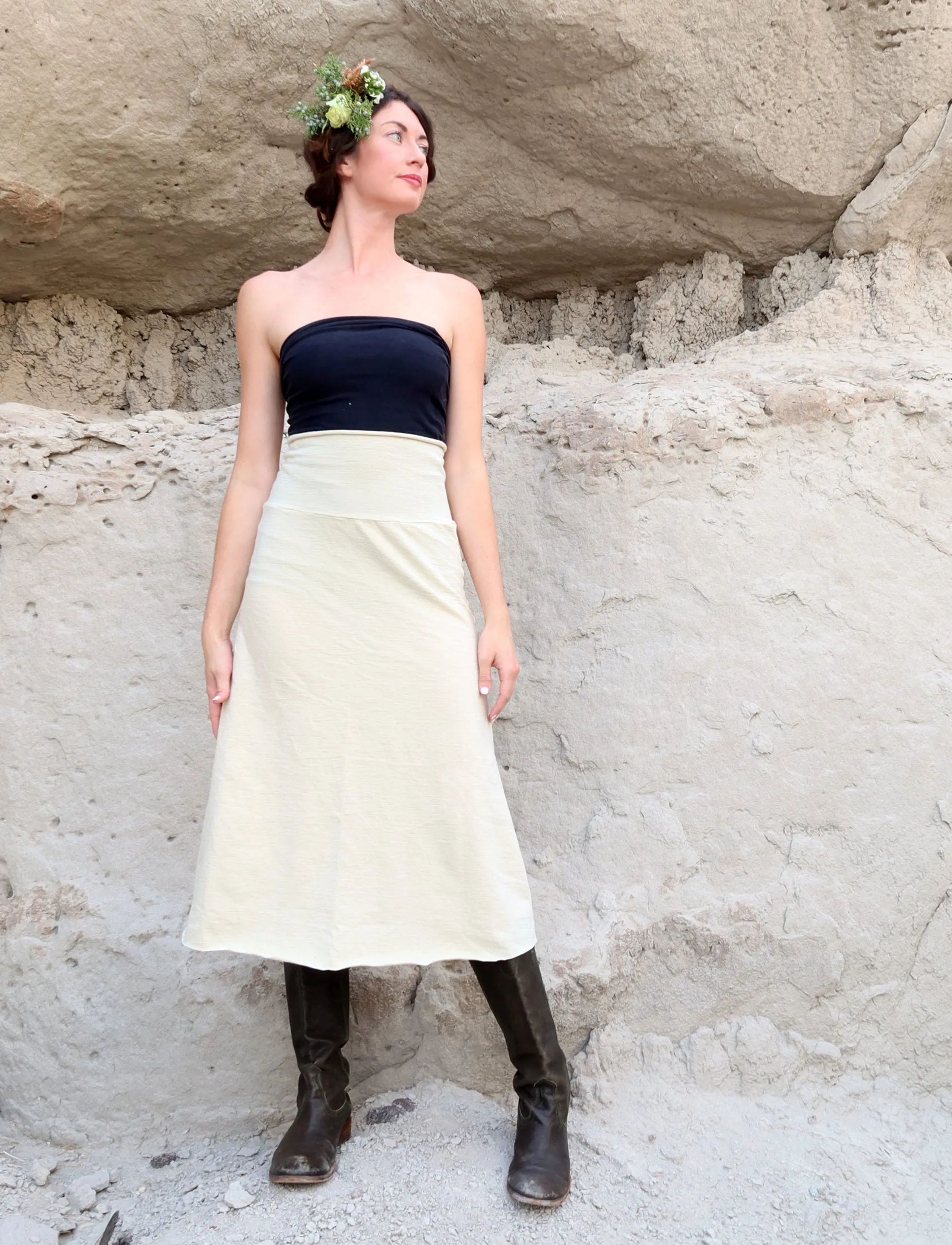 ORGANIC WOOL Simplicity Below Knee Skirt