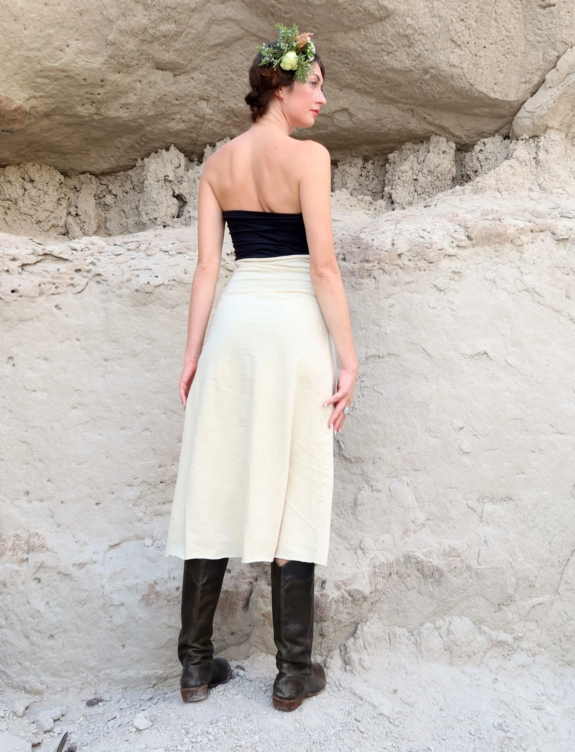 ORGANIC WOOL Simplicity Below Knee Skirt