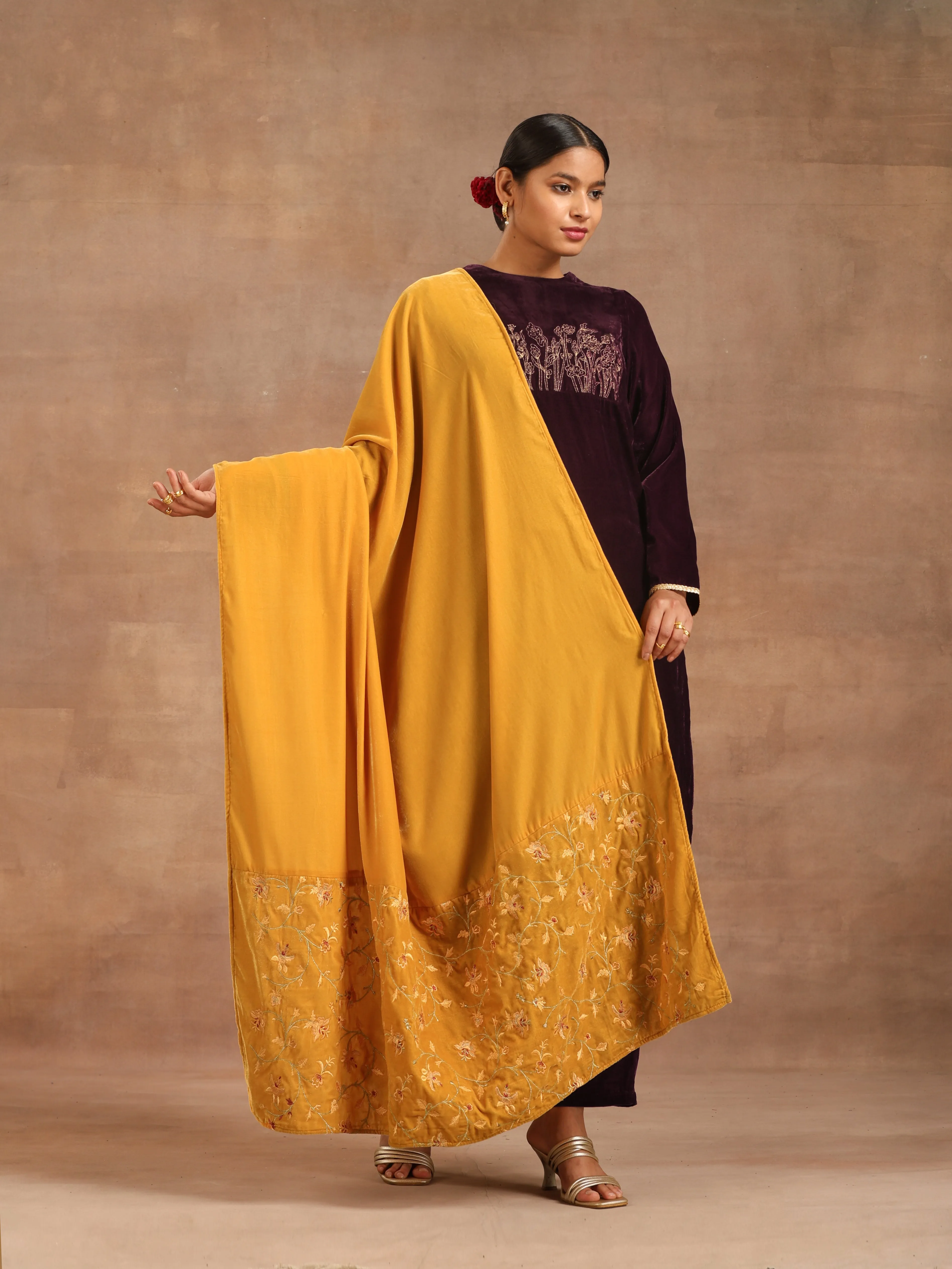 trueBrowns Mustard Velvet Embroidered Shawl