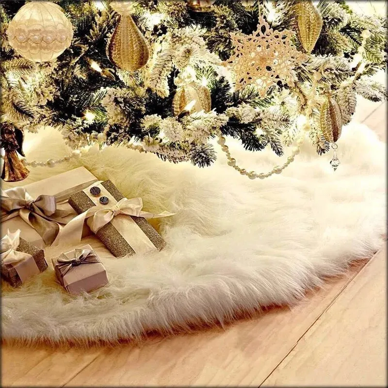 White Plush Christmas Tree Skirts