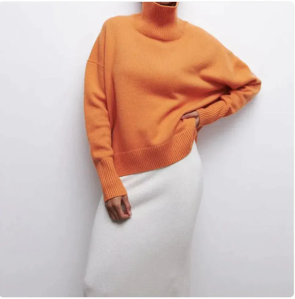 Women's Cozy Long-Sleeve Solid Color Pullover Sweater